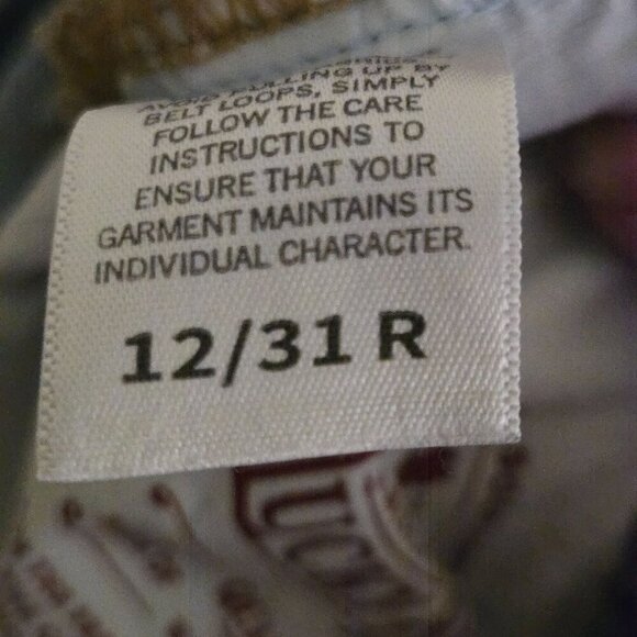 Lucky Brand Lucky Legend Boyfriend Midrise Relaxed Straight Jeans Size 12/31 - Picture 12 of 14